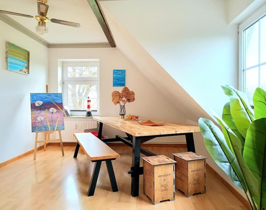 Ruhiges Exzellenz-Appartement Diana Im Elb-Urstromtal - Fast Wlan, Good For Long-Terms 布莱克德 外观 照片
