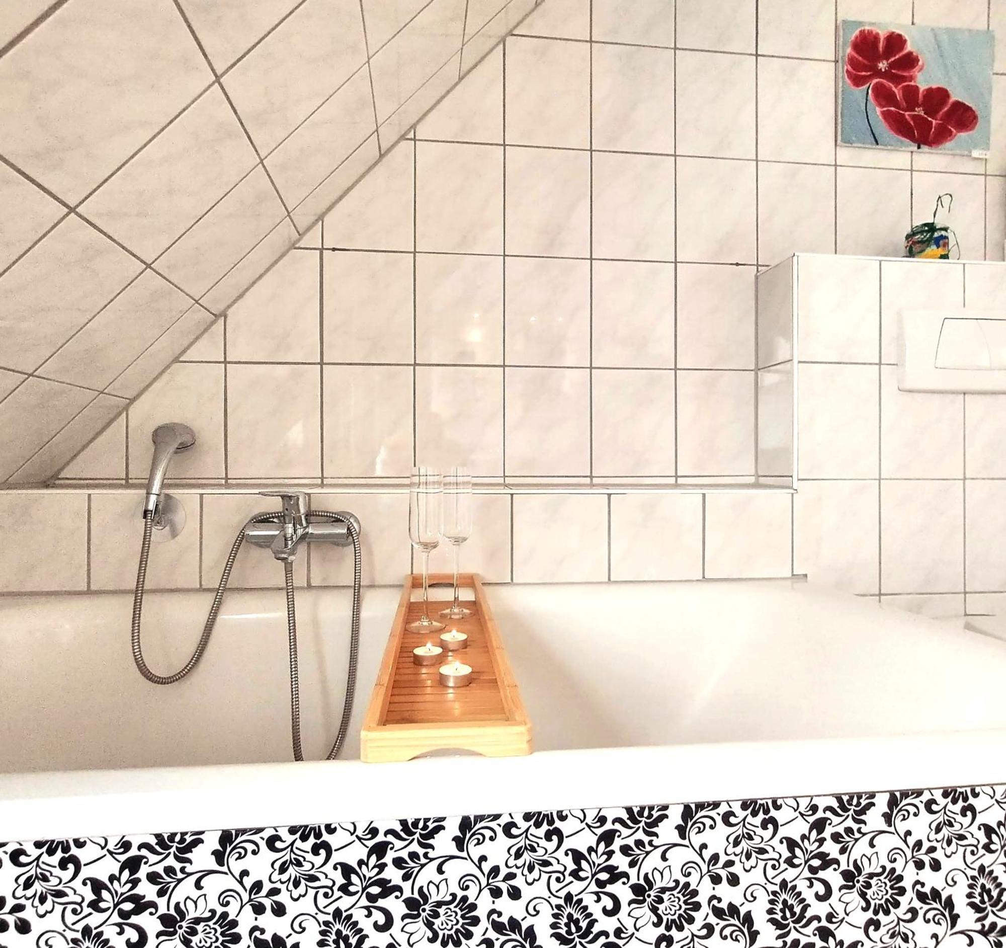 Ruhiges Exzellenz-Appartement Diana Im Elb-Urstromtal - Fast Wlan, Good For Long-Terms 布莱克德 外观 照片